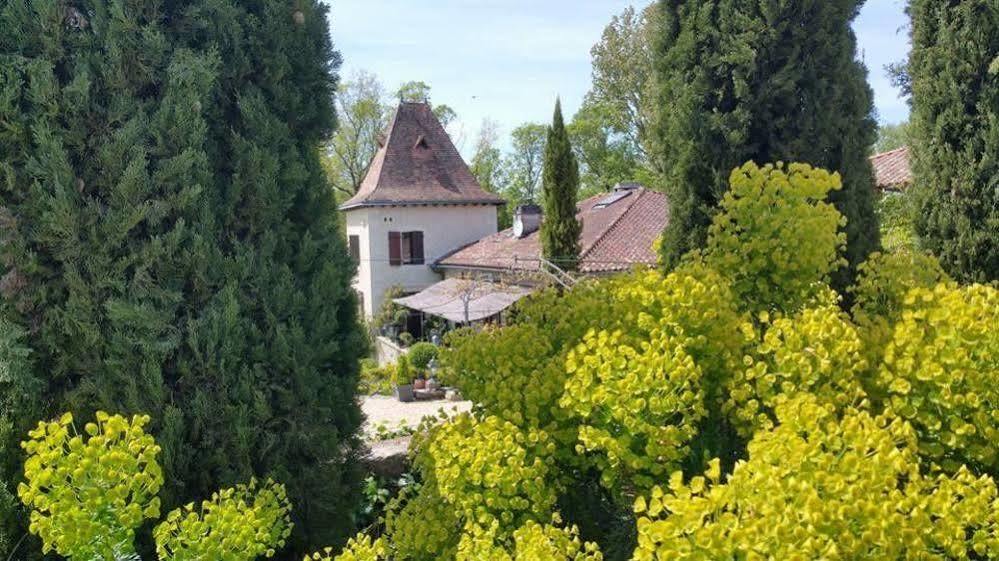 Отель Moulin Rouhaud Montboyer Экстерьер фото